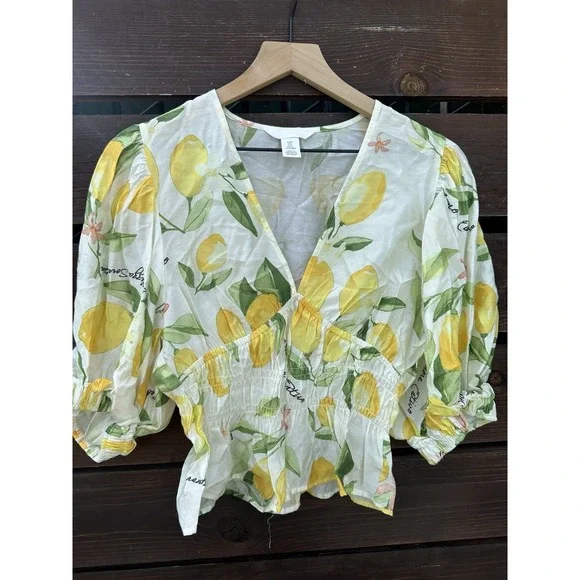 H&M Lemon Floral V Neck Top Cropped  Women's Size Small - Picture 2 of 6